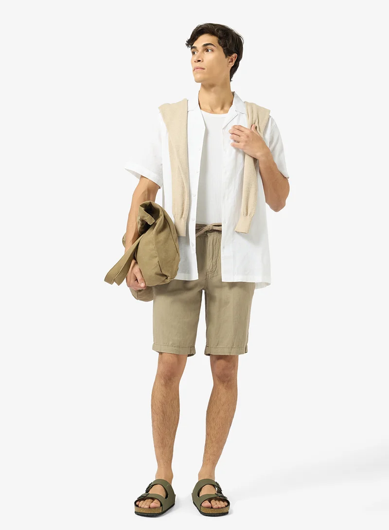 ريبلز مع نمشي Mens Pull-On Shorts